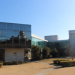 姫路城を映し出す「兵庫県立歴史博物館」