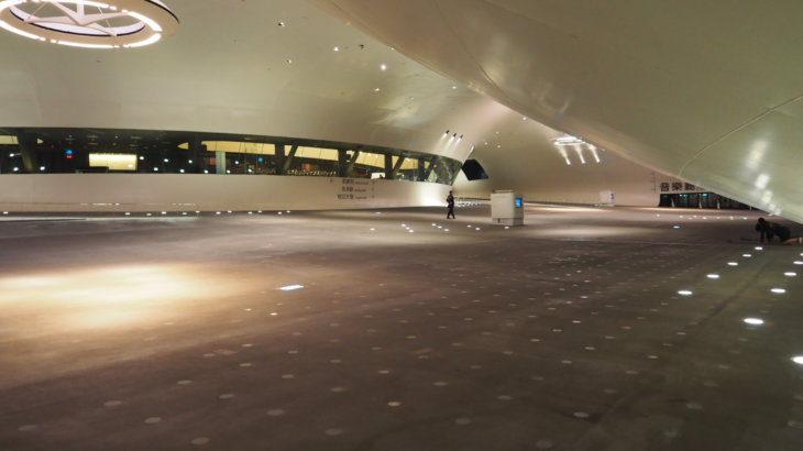 地形的うねりを造るガジュマルの着想「衛武営国家芸術文化中心(National Kaohsiung Center for the Arts-Weiwuying)」