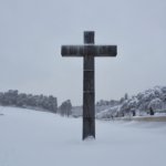 吹雪のストックホルムで体験する「森の墓地(Skogskyrkogarden)」