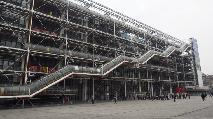 既成概念を変える20世紀建築「ポンピドゥー・センター(Centre Pompidou)」